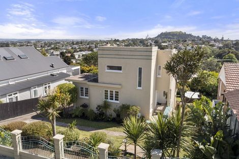 Photo of property in 22 Rahiri Road, Mount Eden, Auckland, 1024