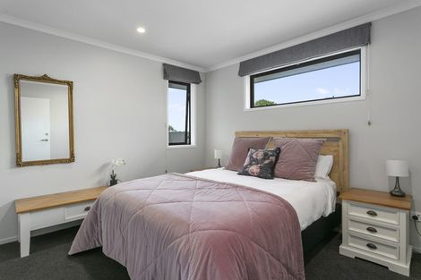 Photo of property in 31 Rose Leigh Drive, Cambridge, 3434