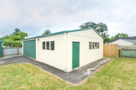 Photo of property in 15 Cardiff Street, Awapuni, Palmerston North, 4412