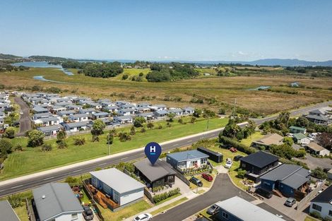 Photo of property in 15 Sandy Place, Waihi Beach, 3611