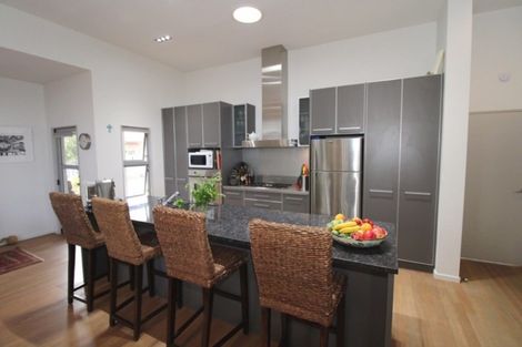 Photo of property in 117 Pacific Parade, Matarangi, Whitianga, 3592