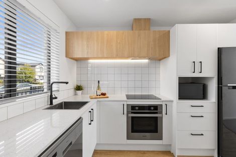 Photo of property in 64 Miromiro Street, Broomfield, Christchurch, 8042