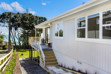 Photo of property in 79 Duncansby Road, Stanmore Bay, Whangaparaoa, 0932