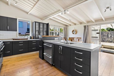 Photo of property in 12 The Avenue, Albany, Auckland, 0632