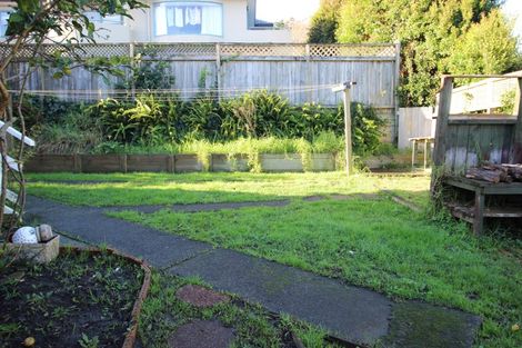 Photo of property in 1/51a Northboro Road, Belmont, Auckland, 0622