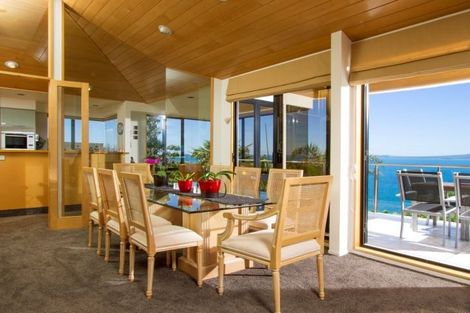 Photo of property in 2/19 Churchill Road, Murrays Bay, Auckland, 0630