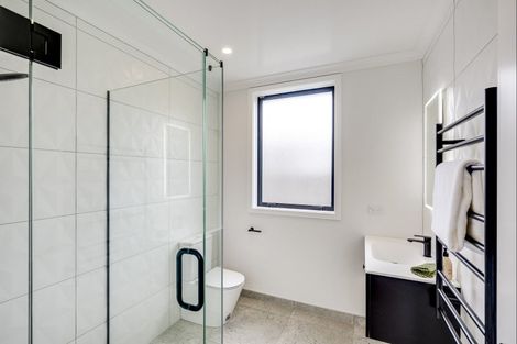 Photo of property in 21 West Place, Greenmeadows, Napier, 4112