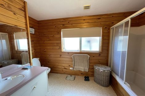 Photo of property in 1/15 Emma Court, Northpark, Auckland, 2013