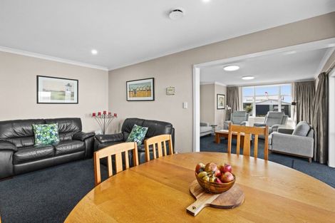Photo of property in 4 Grange Road South, Haumoana, 4102