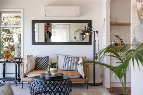 Photo of property in 8 Pitau Road, Mount Maunganui, 3116