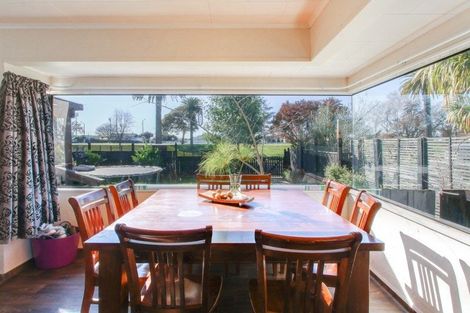 Photo of property in 77 Douglas Mclean Avenue, Marewa, Napier, 4110