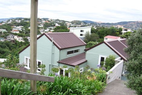 Photo of property in 84a Madras Street, Khandallah, Wellington, 6035