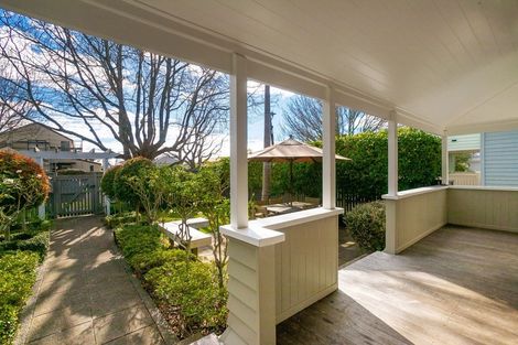 Photo of property in 63 Dignan Street, Point Chevalier, Auckland, 1022