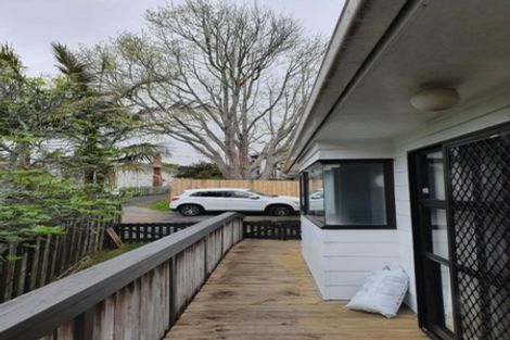 Photo of property in 8c Fifth Avenue, Mount Albert, Auckland, 1025