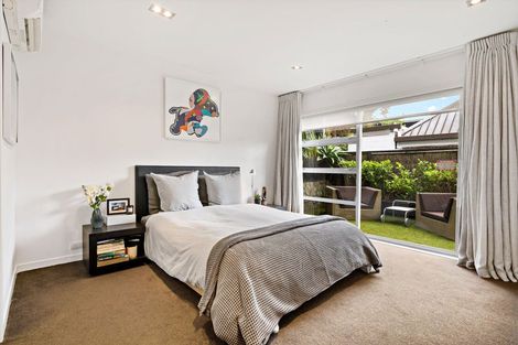 Photo of property in 46a Bassett Road, Remuera, Auckland, 1050