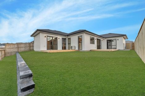 Photo of property in 197 Hitchen Road, Pokeno, 2402