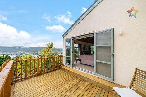 Photo of property in 81 Normandale Road, Normandale, Lower Hutt, 5010