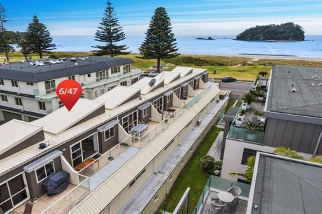 Photo of property in 2/6 Marine Parade, Mount Maunganui, 3116