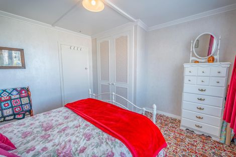 Photo of property in 25 Hughes Street, Waimate, 7924