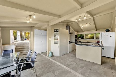 Photo of property in 1077 Dyers Pass Road, Governors Bay, 8971