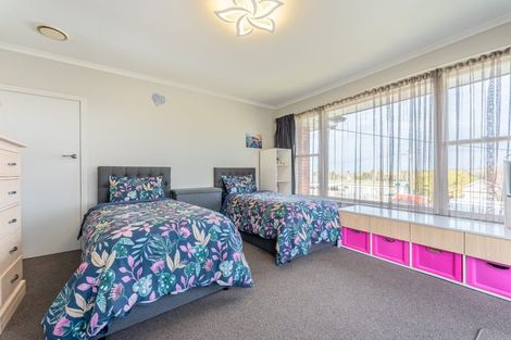 Photo of property in 6 Cambridge Street, Kensington, Timaru, 7910