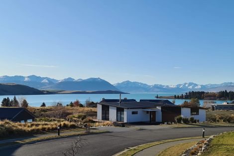 Photo of property in 19 Mistake Drive, Lake Tekapo, 7999