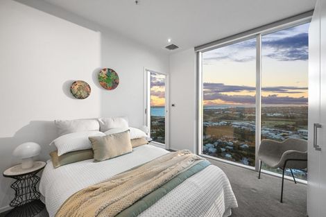 Photo of property in Sentinel Apartments, 2703/3 Northcroft Street, Takapuna, Auckland, 0622