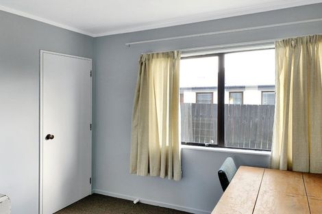 Photo of property in 54 Benmore Avenue, Cloverlea, Palmerston North, 4412