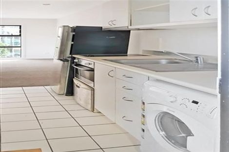 Photo of property in Oakwood Hall Apartments, 4a/81 Wakefield Street, Auckland Central, Auckland, 1010