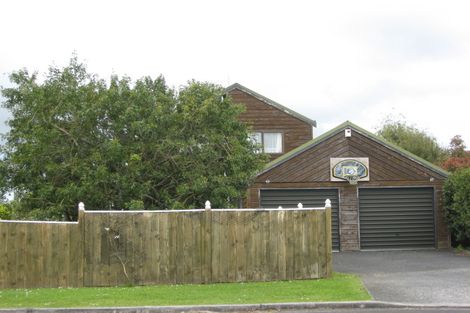 Photo of property in 9 Vintners Close, Huapai, Kumeu, 0810