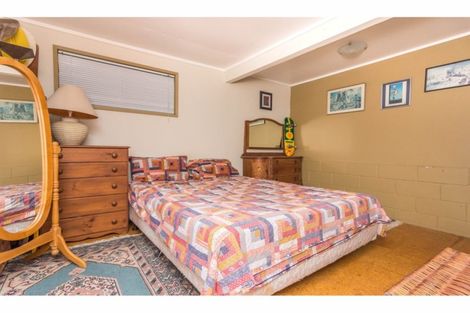 Photo of property in 30 Ocean View Road, Huia, Auckland, 0604