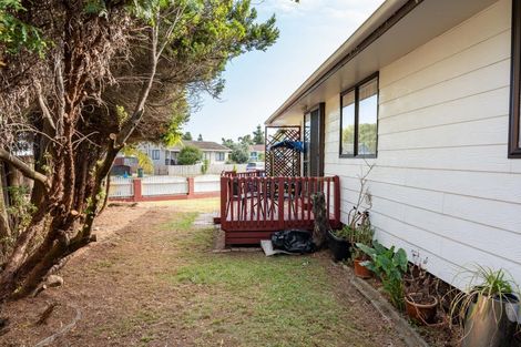 Photo of property in 19 Aintree Street, Nawton, Hamilton, 3200