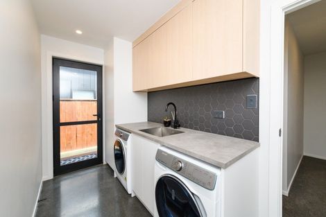 Photo of property in 35 Freedom Drive, Kelvin Grove, Palmerston North, 4414