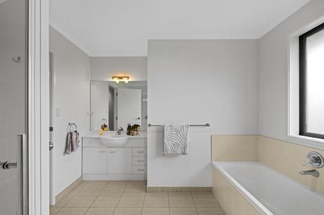 Photo of property in 208 Glenmore Road, Coatesville, Albany, 0793