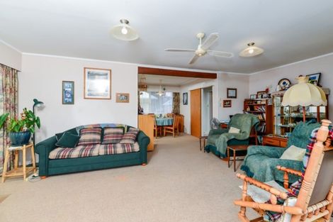 Photo of property in 5 Lindsay Crescent, Nawton, Hamilton, 3200