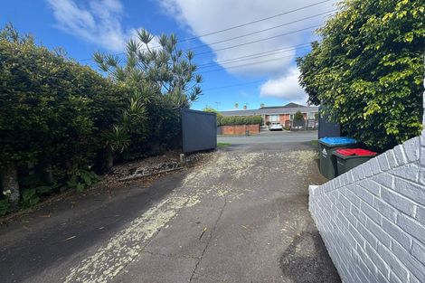 Photo of property in 2/32 Doment Crescent, Orewa, 0931