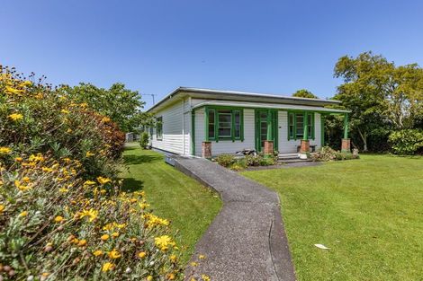 Photo of property in 104 Hall Street, Hokitika, 7810