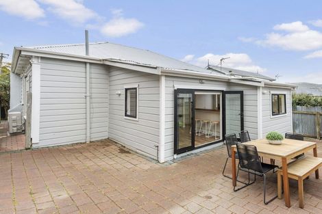 Photo of property in 7 Derby Street, Mount Victoria, Wellington, 6011