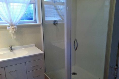 Photo of property in 9 Truby King Street, Merrilands, New Plymouth, 4312