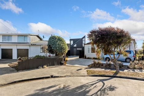 Photo of property in 4a Howe Street, New Brighton, Christchurch, 8083