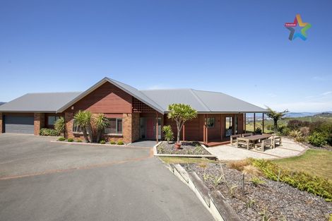 Photo of property in 81 Kaitangata Crescent, Kelson, Lower Hutt, 5010