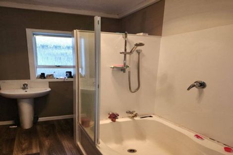 Photo of property in 73 Jenkin Street, Strathern, Invercargill, 9812