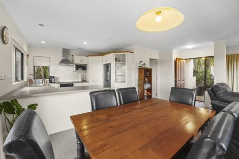 Photo of property in 58 Pelorus Street, Welcome Bay, Tauranga, 3112