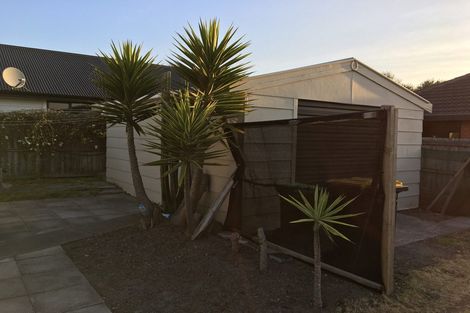 Photo of property in 11 Woodgrove Avenue, North New Brighton, Christchurch, 8083