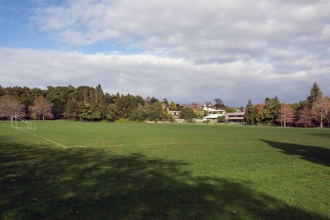 Photo of property in 2 Wayne Place, Ferndale, New Plymouth, 4310