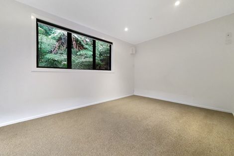 Photo of property in 102 Park Hill Road, Birkenhead, Auckland, 0626