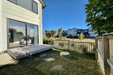 Photo of property in 21d Nellie Drive, Kumeu, 0810