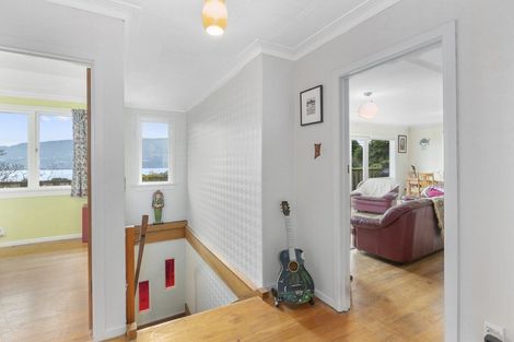 Photo of property in 26b Howard Street, Macandrew Bay, Dunedin, 9014
