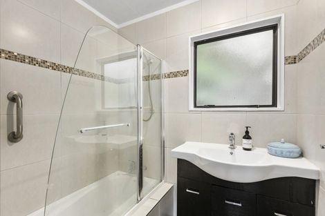 Photo of property in 150 Severn Street, Island Bay, Wellington, 6023