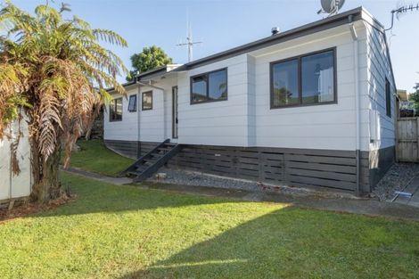 Photo of property in 7b Kaimai Place, Hairini, Tauranga, 3112
